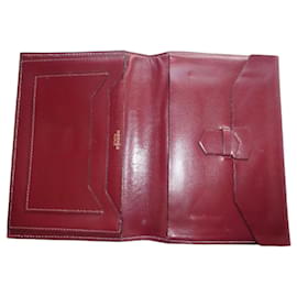 Cartera Hermès en cuero burdeos Burdeos