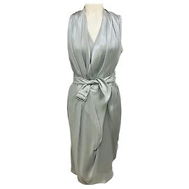 Autre Marque Vestido midi drapeado sin mangas con cuello en V Martin Grant Silver Grey Shimmer con cinturón Plata