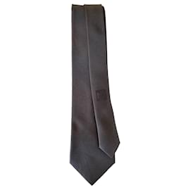 Corbata de seda gris Hermès Gris