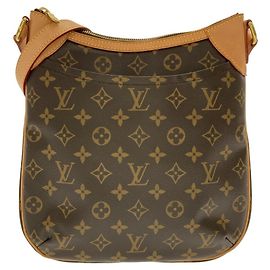 Sac à épaule Louis Vuitton Monogram Odeon PM Marron Monogramme