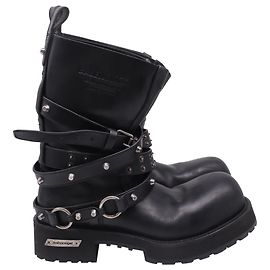 Botas Combat Venom City Balenciaga em couro de bezerro preto Preto