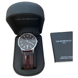 Reloj Emporio Armani correa cuero marrón Castaño