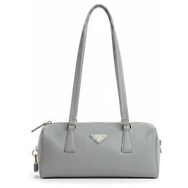 Prada Sac à main en cuir gris Gris