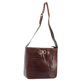 Bolsa de Ombro Salvatore Ferragamo em Couro Marrom e Ouro Auth ka4542 Marrom Dourado