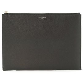 Yves Saint Laurent Pochette Zippée en Cuir Grain de Poudre Noir Noir