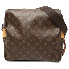 Louis Vuitton Marrom Monogram Naviglio Marrom