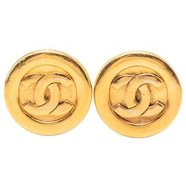 Boucles d'oreilles Chanel Gold CC plaqué or rondes à clip Doré