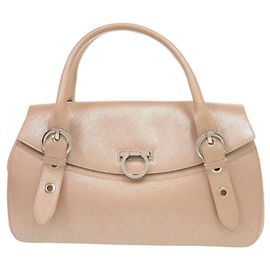 Salvatore Ferragamo Handtasche aus rosa Leder Pink