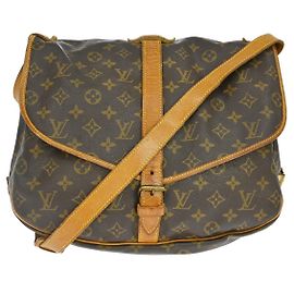 Louis Vuitton Saumur Monogram Canvas 35 Castaño