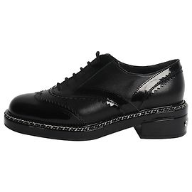 Chanel Schwarze Brogues mit Kontrastfinish - Größe EU 37.5 Schwarz