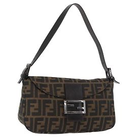 FENDI Zucca Canvas Mamma Baguette Shoulder Bag Black Brown Auth 182801V Marron Noir