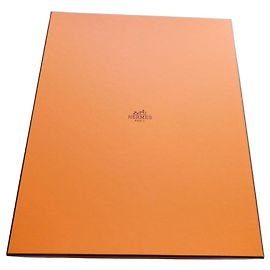 Caixa Hermès laranja com fita para bolsa Hermès Birkin 30 número 1313 Marrom Branco Laranja