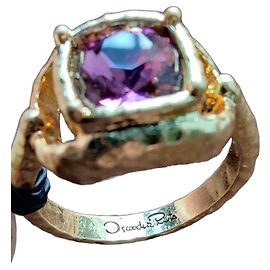 Anello Oscar de la Renta in Ametista e Oro Placcato D'oro Porpora