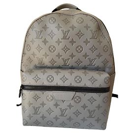Louis Vuitton Monogram Leder Rucksack Grau Grau