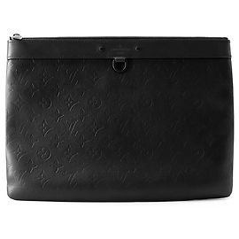 Louis Vuitton Monogram Shadow Pochette Discovery Clutch Bag Black