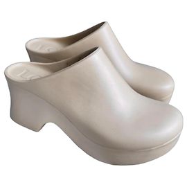 Loewe Sabots à Plateforme Beige Beige