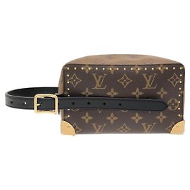 Louis Vuitton Monogram Reverse Locker Dopp Kit Brown