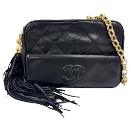 Borsa a tracolla Chanel in agnello Nero