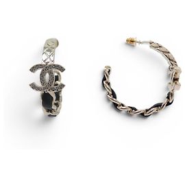 NOVOS BRINCOS DE ARGOLA CHANEL LOGO CC E COURO ENTRELAÇADO Dourado