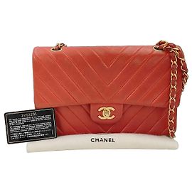 Chanel Mademoiselle Chic Flap Tasche aus gestepptem Lammleder Medium Rot