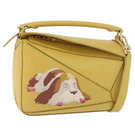 Bolsa LOEWE Puzzle Small Studio Ghibli Hin Spirited Away em couro Auth 167380SM Dourado Amarelo
