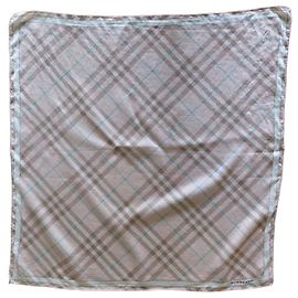 Burberry Seidentuch mit Karomuster Pink Weiß Beige