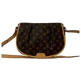Bolsa de ombro Louis Vuitton Menilmontant PM em couro monograma Marrom