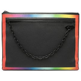 Pochette A4 Louis Vuitton Black Taiga Rainbow Nero