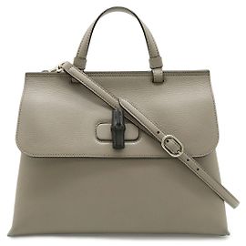 Bolsa de alça de couro Gucci Bamboo Daily Medium Cinza