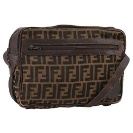 Borsa a Spalla FENDI Zucca Canvas Nero Marrone Auth 182351 Marrone Nero