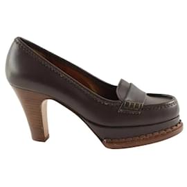 Yves Saint Laurent Talons marron Marron