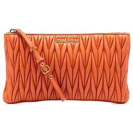 Clutch Miu Miu en nappa matelassé naranja Naranja