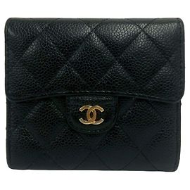 Cartera Tri-fold Chanel Matelassé Coco Mark Negro