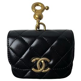 Charm per borsa Chanel Matelassé Nero