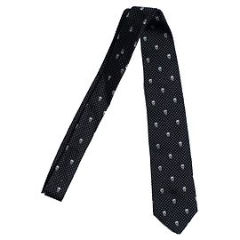 Alexander McQueen, gravata de caveira com bolinhas Preto