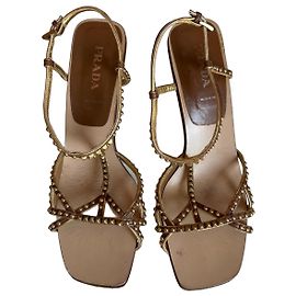 Prada Défilé Sandales à Talons en Cuir Clouté - Marron et Doré Marron Doré