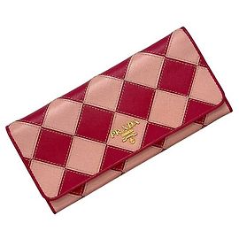 Prada Saffiano Leather Bi-fold Long Wallet Pink
