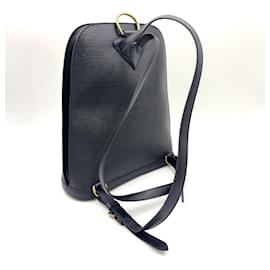 Pre-Owned Louis Vuitton Backpacks Authenticated | JoliCloset Pre-Owned Louis Vuitton Backpacks Authenticated | JoliCloset