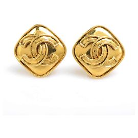 Boucles d'oreilles à clip dorées Chanel Doré