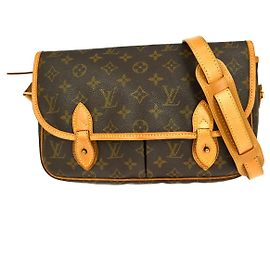 Louis Vuitton Sac Gibeciere Messenger Bag Monogram Canvas MM Marron