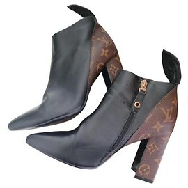 Botines Louis Vuitton Monogram y Cuero Marrón oscuro