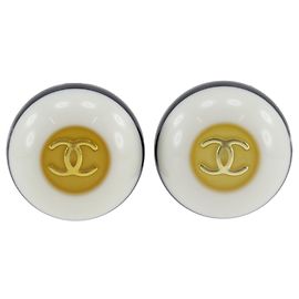 Orecchini a clip bicolore Chanel Coco Mark Nero Bianco