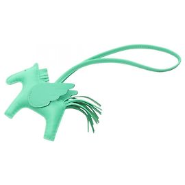 Hermès Charm de sac Hermes Rodeo Pegasus PM Vert