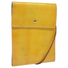 Louis Vuitton Kenmare Shoulder Patent leather Amarillo