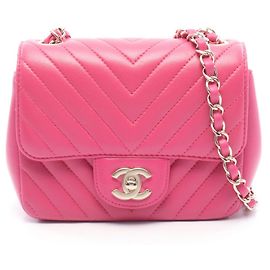 Mini bolso de hombro Chanel Chevron V-Stitch Rosa