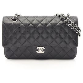 Borsa a tracolla Chanel Matelassé Double Flap Nero