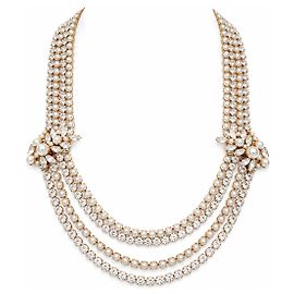 Collier Statement Dolce & Gabbana Multi-rangs Perles et Cristaux Blanc Doré