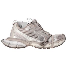 Balenciaga 3XL Distressed Sneaker aus Beige Polyester Beige