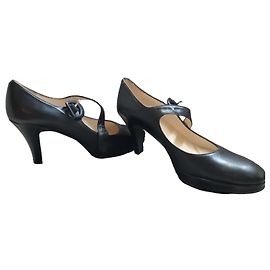 Autre Marque Salamander Black Leather Ankle Strap Pumps Black