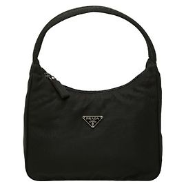 Bolsa de mão Prada em nylon preto com placa de logotipo triangular Preto